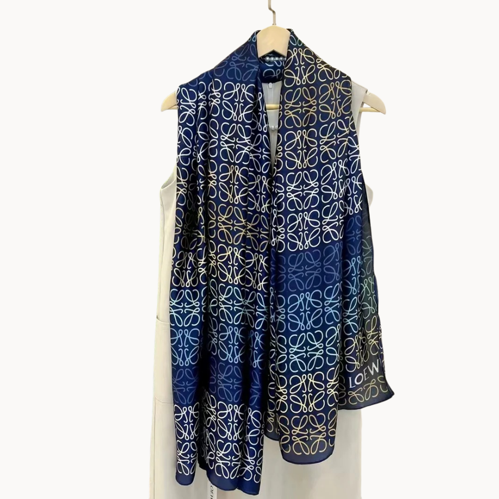 Foulard Lo*we